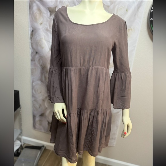 ENTRO |  mushroom /Cream Lace Back  Tiered boho Babydoll Dress size M - Picture 10 of 15